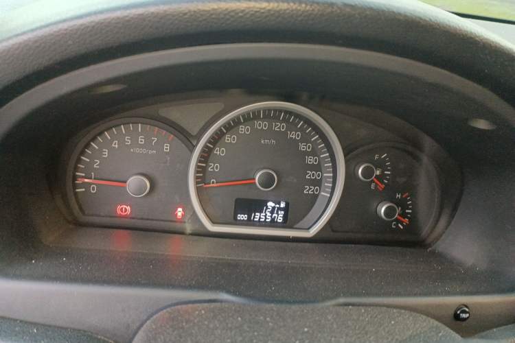 Used Kia Sportage 2013 2.0L Manual Two-Wheel Drive GLS Instrument Cluster