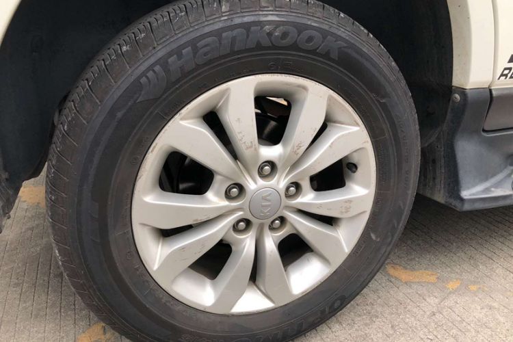 Used Kia Sportage 2013 2.0L Automatic Two-Wheel Drive GL Trim Interior 1