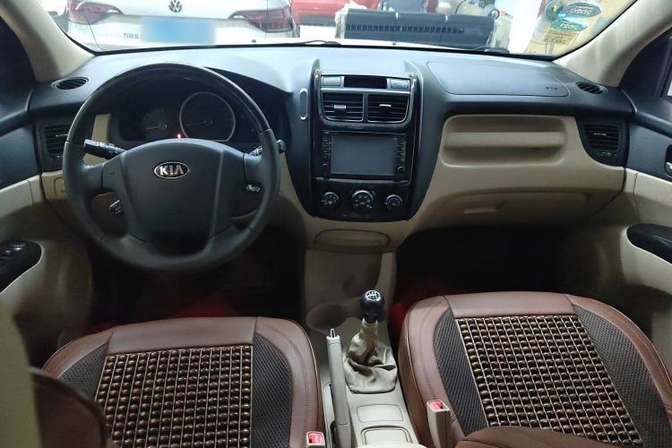 Used Kia Sportage 2013 2.0L Manual Two-Wheel Drive GL Trim Interior 1