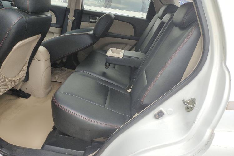 Used Kia Sportage 2013 2.0L Automatic Two-Wheel Drive GL Trim Interior 1