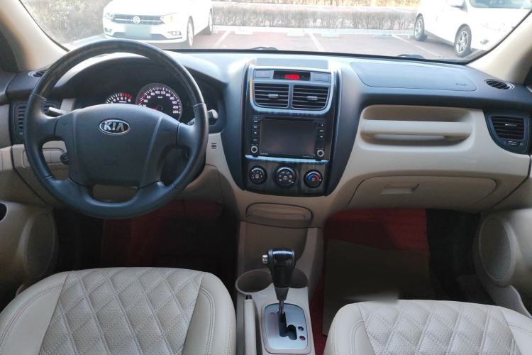 Used Kia Sportage 2013 2.0L Automatic Two-Wheel Drive GL Trim Interior 3