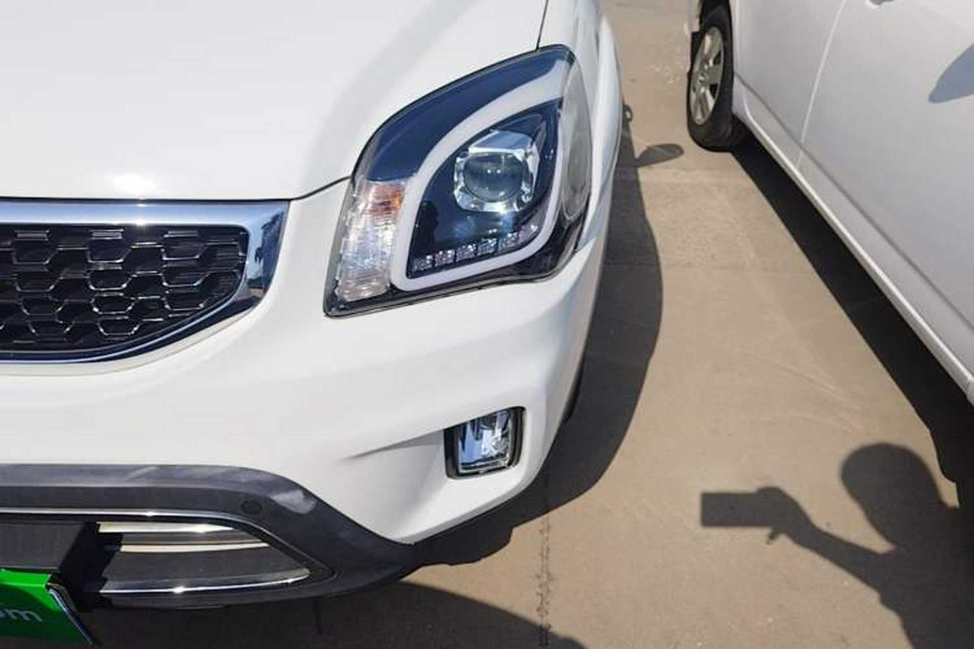 Used Kia Sportage 2013 2.0L Automatic Two-Wheel Drive GLS Trim Left Front Headlight