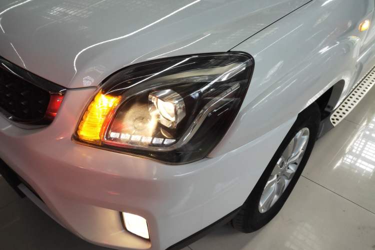 Used Kia Sportage 2013 2.0L Automatic Two-Wheel Drive GL Trim Left Front Headlight