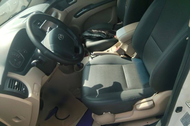 Used Kia Sportage 2013 2.0L Automatic Two-Wheel Drive GL Trim Left Front Seat
