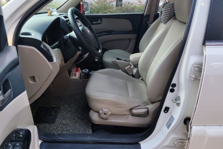 Used Kia Sportage 2013 2.0L Automatic Two-Wheel Drive GL Trim Left Front Seat