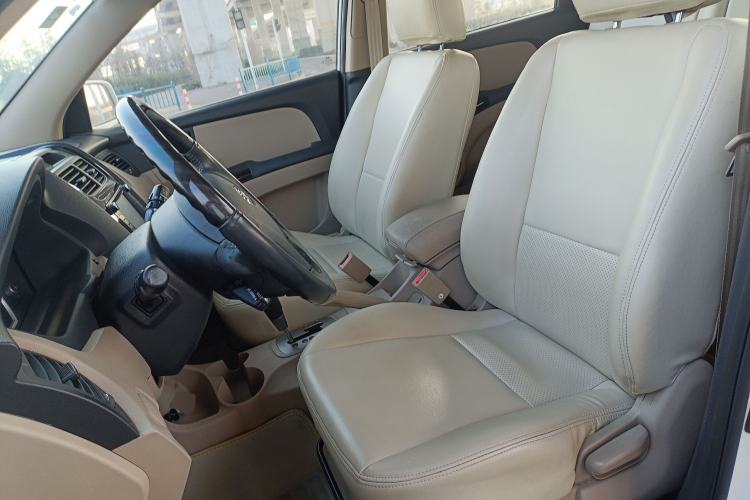 Used Kia Sportage 2013 2.0L Automatic Two-Wheel Drive GL Trim Left Front Seat