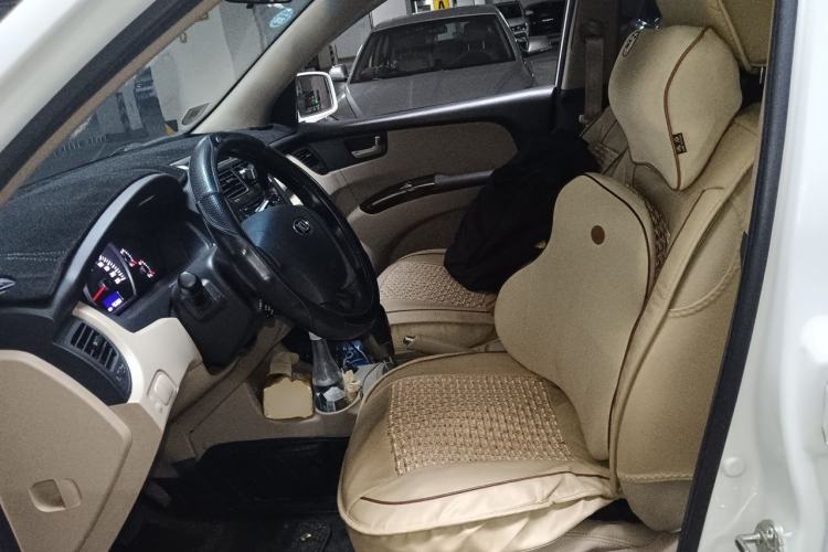 Used Kia Sportage 2013 2.0L Automatic Two-Wheel Drive GL Trim Left Front Seat