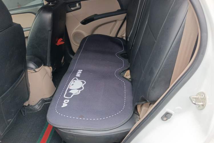 Used Kia Sportage 2013 2.0L Automatic Two-Wheel Drive GL Trim Left Rear Seat