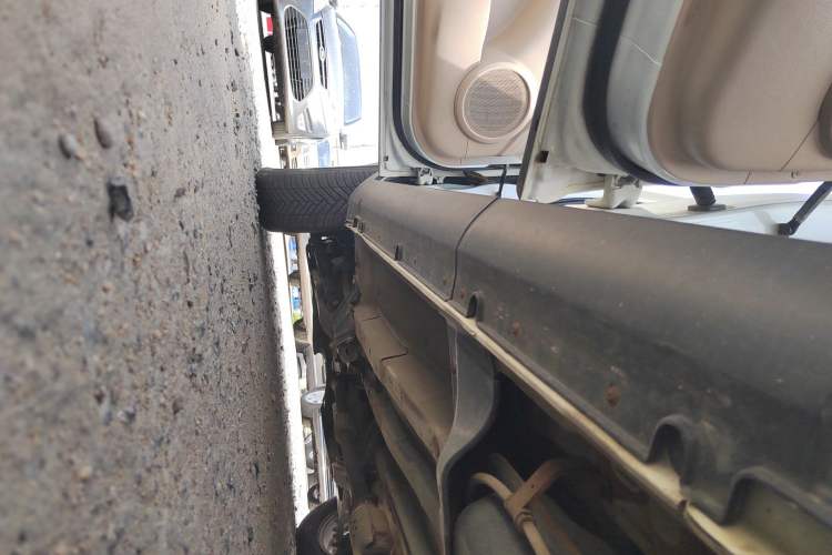 Used Kia Sportage 2013 2.0L Automatic Two-Wheel Drive GL Trim Left Side Sill