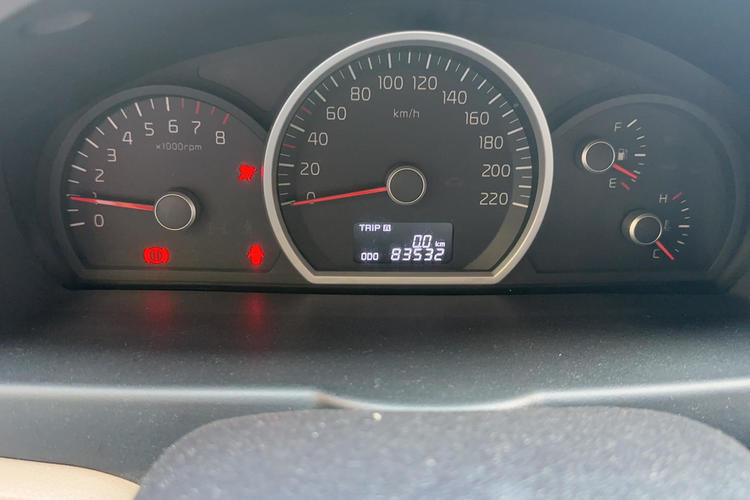 Used Kia Sportage 2013 2.0L Manual Two-Wheel Drive GL Trim Odometer Close Up