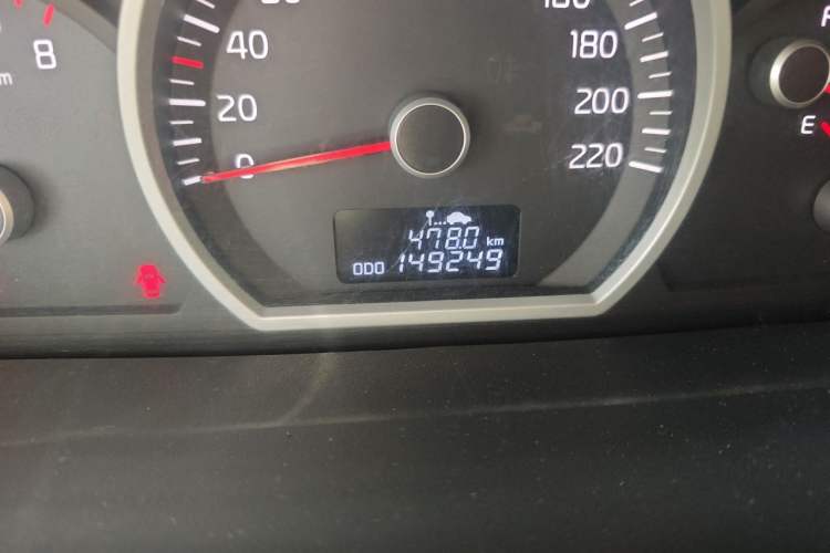 Used Kia Sportage 2013 2.0L Manual Two-Wheel Drive GLS Odometer Close Up