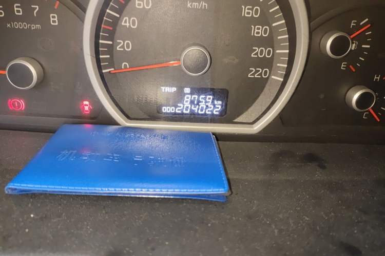 Used Kia Sportage 2013 2.0L Manual Two-Wheel Drive GL Trim Odometer Close Up