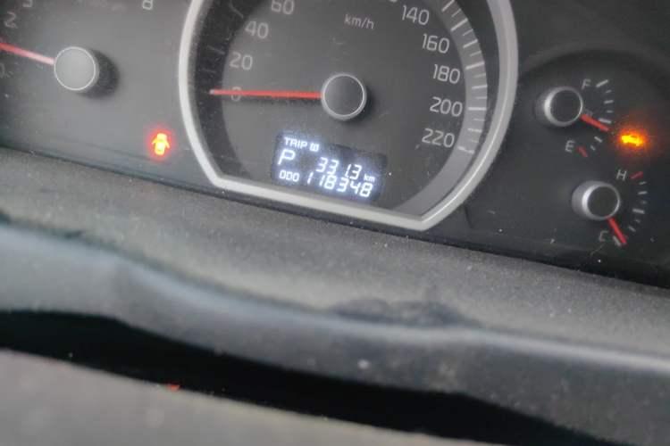 Used Kia Sportage 2013 2.0L Automatic Two-Wheel Drive GL Trim Odometer Close Up