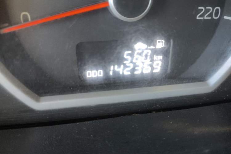Used Kia Sportage 2013 2.0L Manual Two-Wheel Drive GLS Odometer Close Up