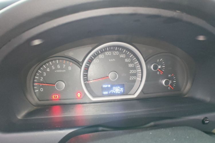Used Kia Sportage 2013 2.0L Manual Two-Wheel Drive GL Trim Odometer Close Up