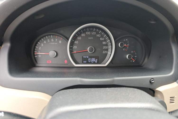Used Kia Sportage 2013 2.0L Manual Two-Wheel Drive GL Trim Odometer Close Up