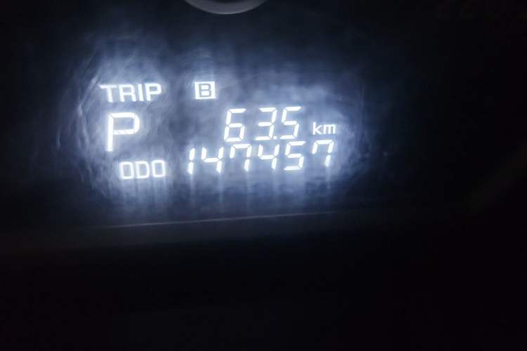 Used Kia Sportage 2013 2.0L Automatic Two-Wheel Drive GL Trim Odometer Close Up
