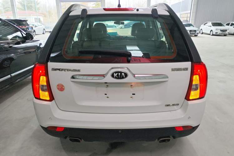 Used Kia Sportage 2013 2.0L Manual Two-Wheel Drive GL Trim Rear