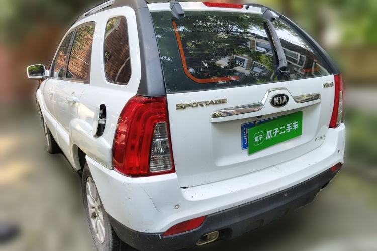 Used Kia Sportage 2013 2.0L Automatic Two-Wheel Drive GL Trim Rear Left 45 Deg