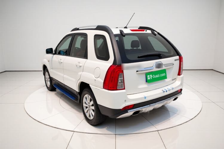 Used Kia Sportage 2013 2.0L Manual Two-Wheel Drive GL Trim Rear Left 45 Deg