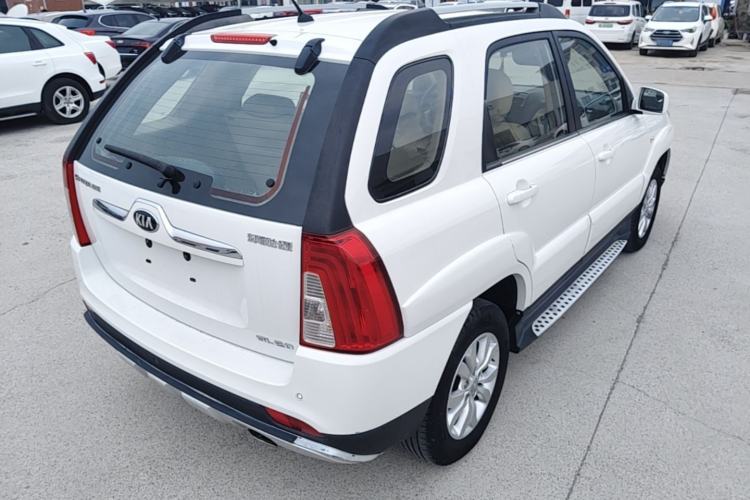 Used Kia Sportage 2013 2.0L Manual Two-Wheel Drive GL Trim Rear Right 45 Deg