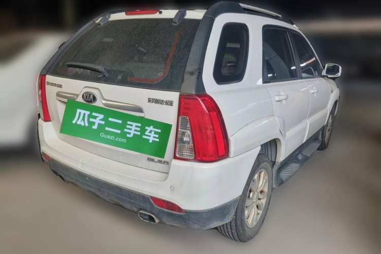 Used Kia Sportage 2013 2.0L Automatic Two-Wheel Drive GL Trim Rear Right 45 Deg