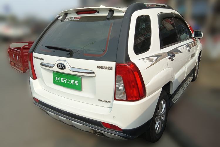 Used Kia Sportage 2013 2.0L Manual Two-Wheel Drive GL Trim Rear Right 45 Deg