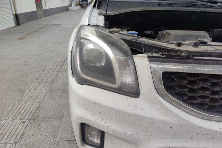 Used Kia Sportage 2013 2.0L Automatic Two-Wheel Drive GL Trim Right Front Headlight