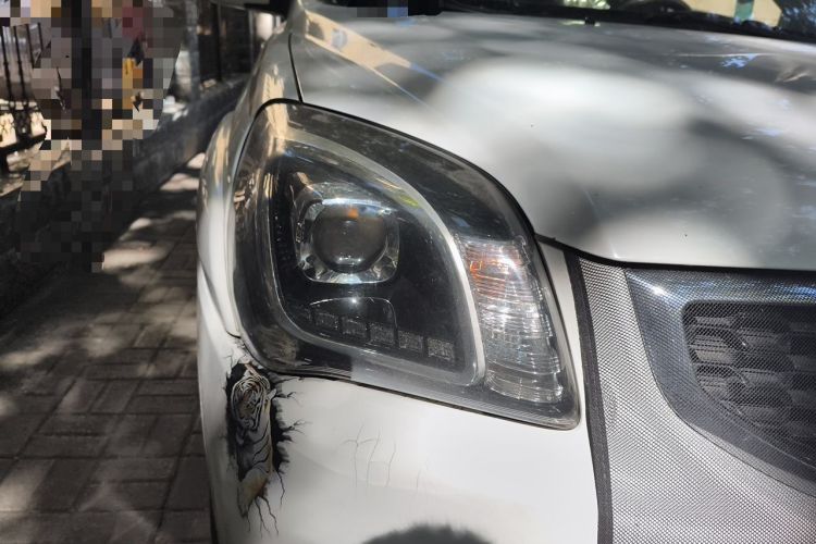 Used Kia Sportage 2013 2.0L Manual Two-Wheel Drive GLS Right Front Headlight