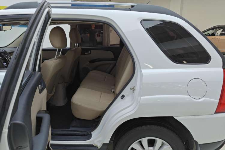 Used Kia Sportage 2013 2.0L Automatic Two-Wheel Drive GL Trim Right Rear Seat