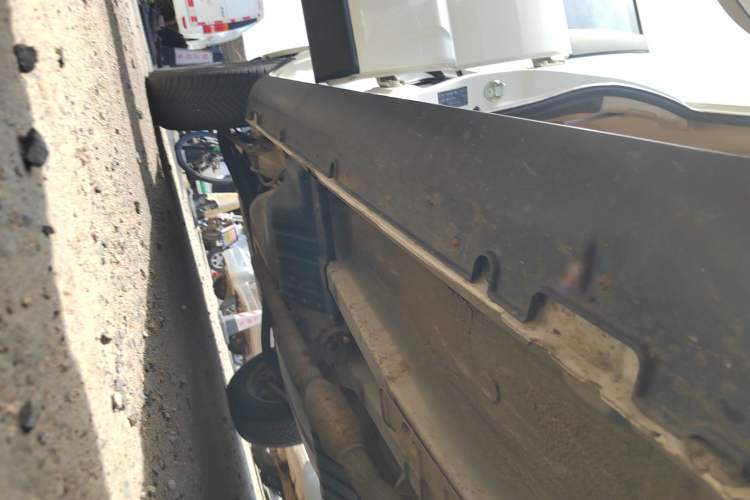 Used Kia Sportage 2013 2.0L Automatic Two-Wheel Drive GL Trim Right Side Sill