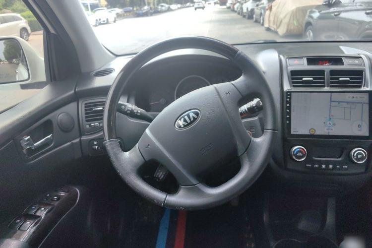 Used Kia Sportage 2013 2.0L Manual Two-Wheel Drive GLS Steering Wheel