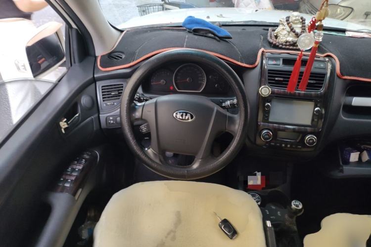 Used Kia Sportage 2013 2.0L Manual Two-Wheel Drive GLS Steering Wheel