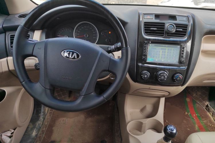 Used Kia Sportage 2013 2.0L Manual Two-Wheel Drive GL Trim Steering Wheel