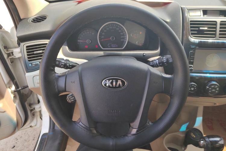 Used Kia Sportage 2013 2.0L Automatic Two-Wheel Drive GL Trim Steering Wheel