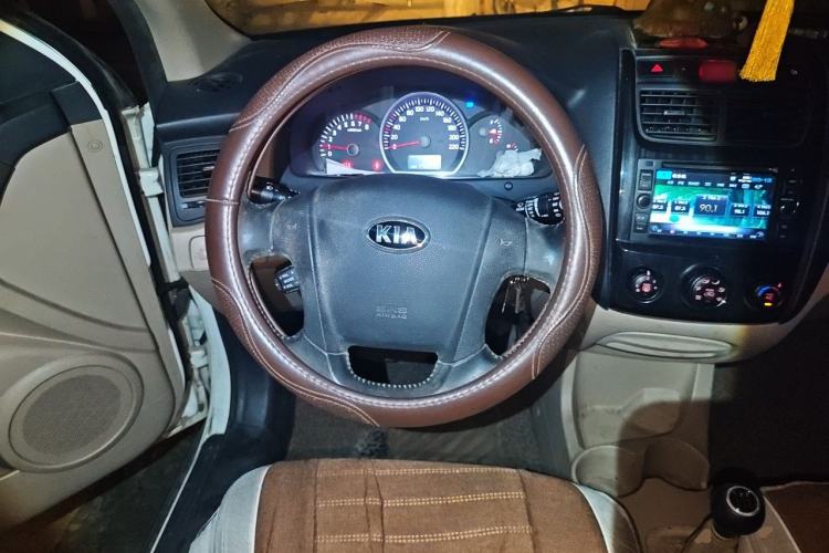 Used Kia Sportage 2013 2.0L Manual Two-Wheel Drive GL Trim Steering Wheel