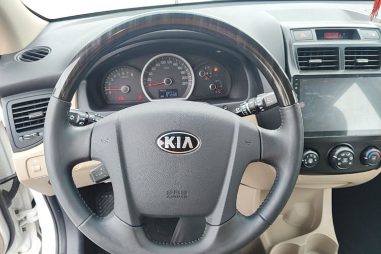 Used Kia Sportage 2013 2.0L Manual Two-Wheel Drive GL Trim Steering Wheel