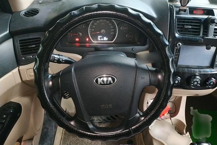 Used Kia Sportage 2013 2.0L Automatic Two-Wheel Drive GL Trim Steering Wheel