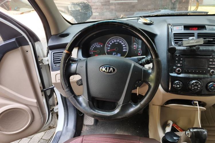Used Kia Sportage 2013 2.0L Automatic Two-Wheel Drive GL Trim Steering Wheel