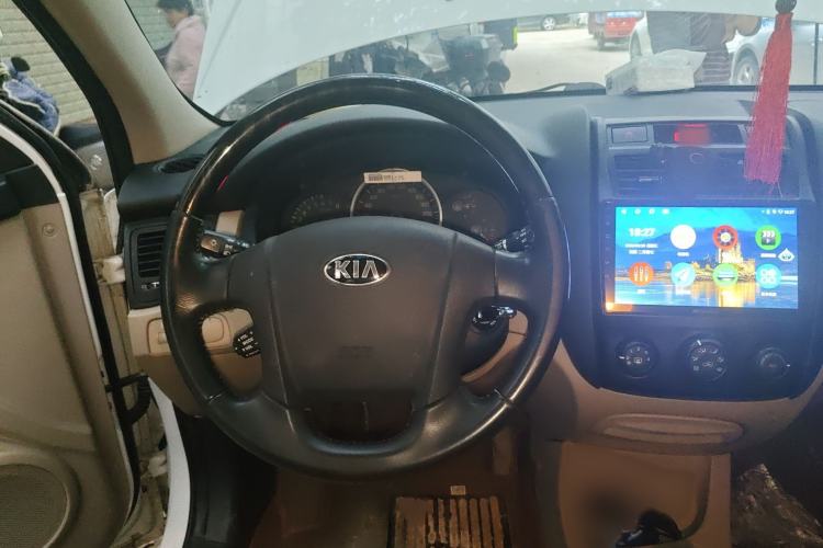 Used Kia Sportage 2013 2.0L Manual Two-Wheel Drive GL Trim Steering Wheel
