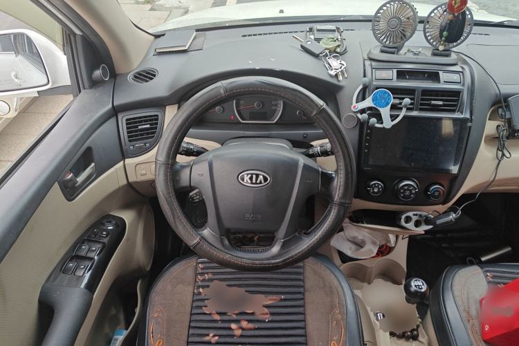 Used Kia Sportage 2013 2.0L Manual Two-Wheel Drive GL Trim Steering Wheel