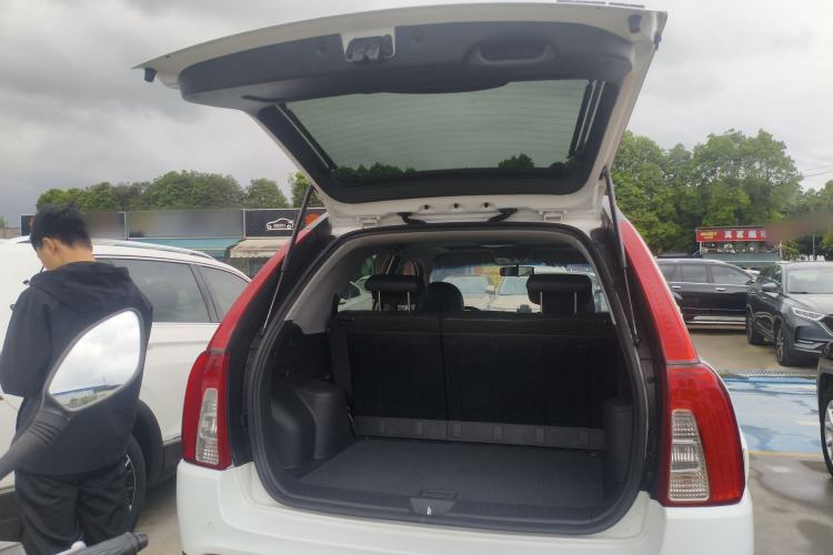 Used Kia Sportage 2013 2.0L Automatic Two-Wheel Drive GLS Trim Trunk