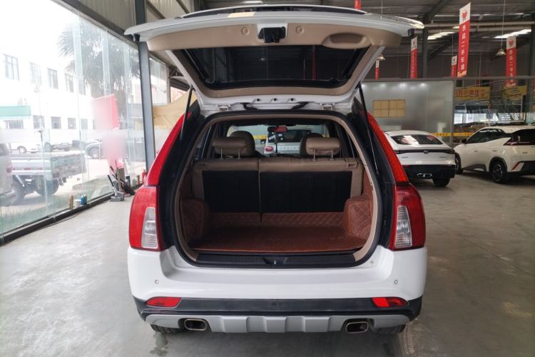 Used Kia Sportage 2013 2.0L Manual Two-Wheel Drive GL Trim Trunk