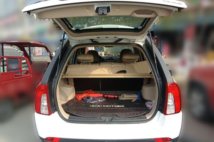 Used Kia Sportage 2013 2.0L Manual Two-Wheel Drive GL Trim Trunk
