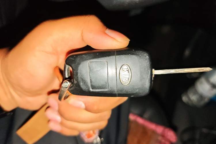 Used Kia Sportage 2013 2.0L Manual Two-Wheel Drive GLS Vehicle Key