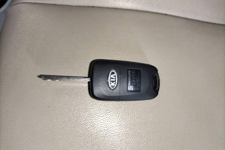 Used Kia Sportage 2013 2.0L Manual Two-Wheel Drive GL Trim Vehicle Key