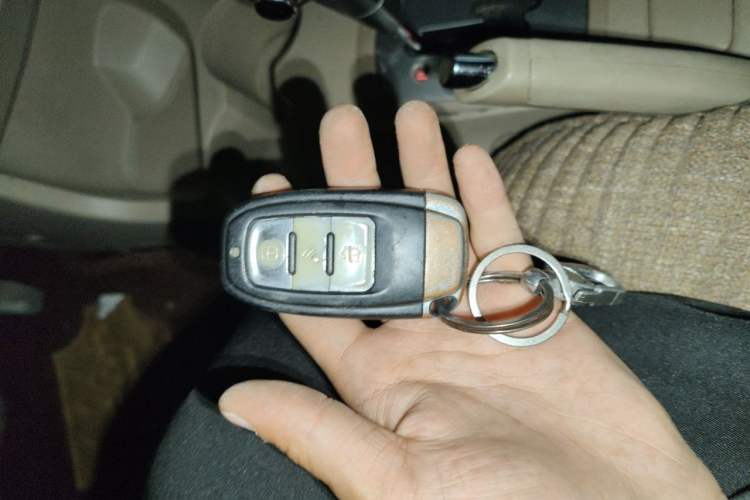 Used Kia Sportage 2013 2.0L Automatic Two-Wheel Drive GL Trim Vehicle Key
