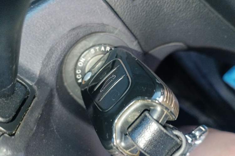 Used Kia Sportage 2013 2.0L Manual Two-Wheel Drive GLS Vehicle Key
