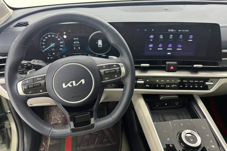 Used Kia Sportage (Chinese Domestic Model) 2023 2.0L HEV Two-Wheel Drive Flagship Edition Steering Wheel