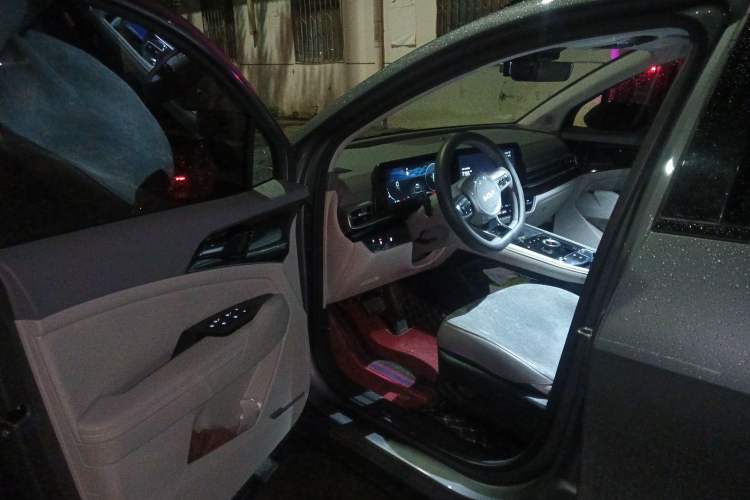 Used Kia Sportage (Chinese Domestic Model) 2023 1.5T Two-Wheel Drive Prestige Edition Driver Seat